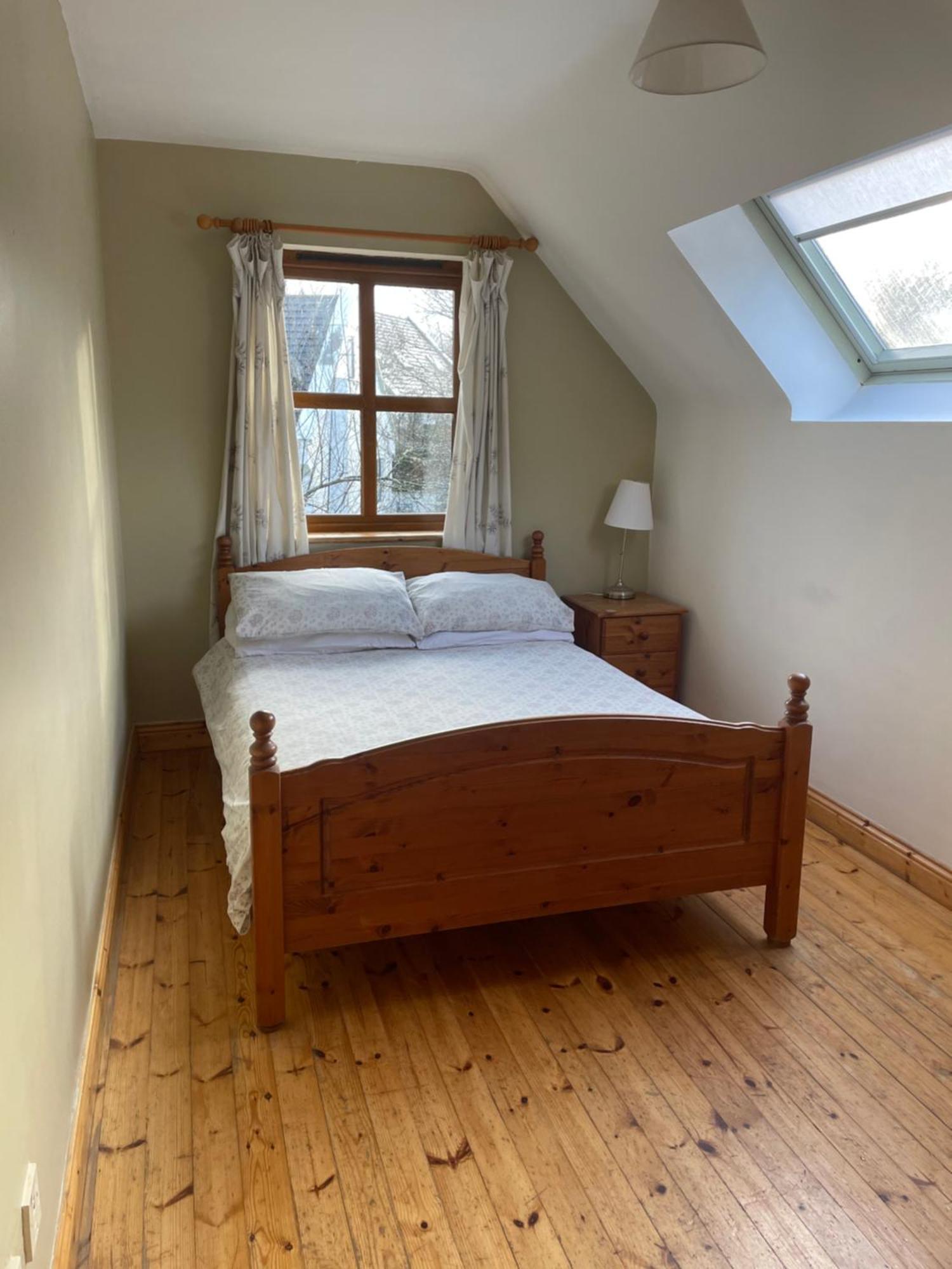 Letterfrack Farm Cottage In Village On A Farm Beside Connemara National Park Экстерьер фото